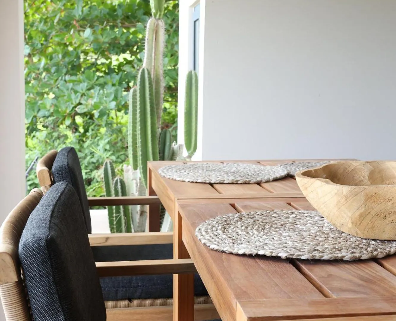 Olive Villa Palmas - Modern Beachfront Humacao