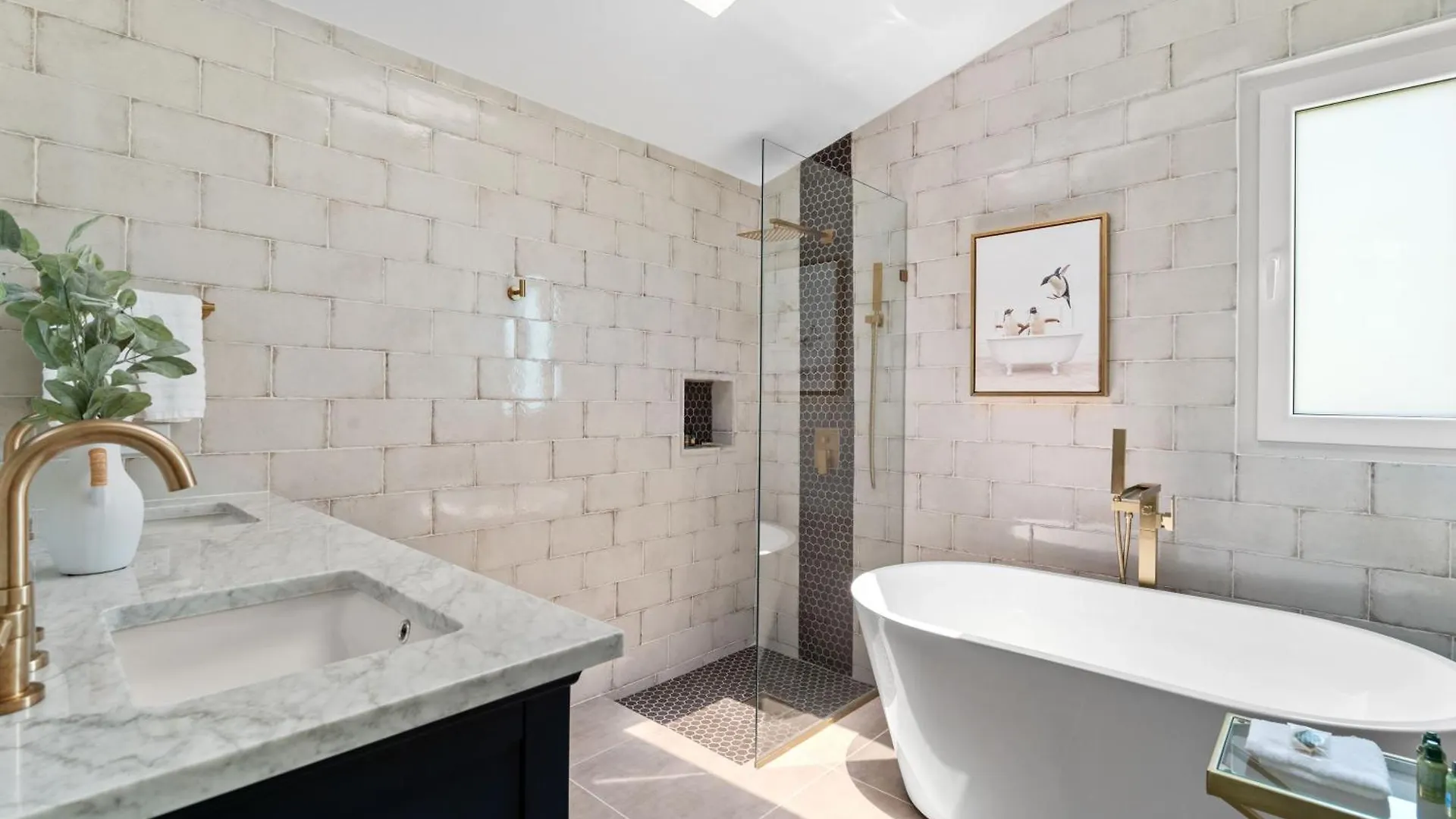 Olive Villa Palmas - Modern Beachfront Humacao